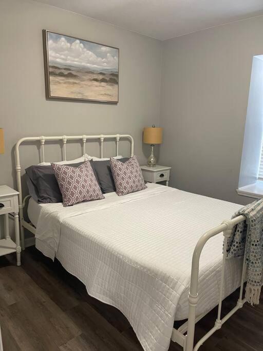 The Bernice - 2 Bedroom Apt In Quilt Town, Usa Hamilton Luaran gambar